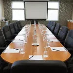Treacys West County Conference And Leisure Centre Отель 3*