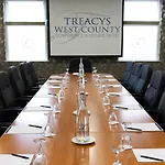 Treacys West County Conference And Leisure Centre 3* Эннис