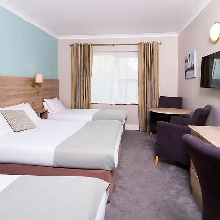 Hotel Treacys West County Conference And Leisure Centre