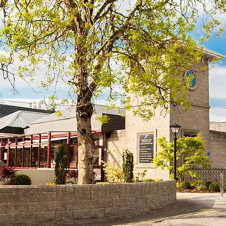 Treacys West County Conference And Leisure Centre Hotel