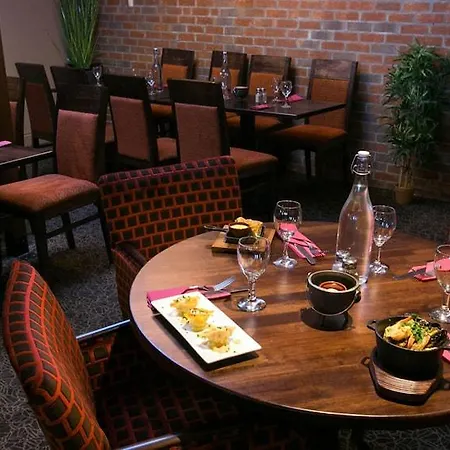 特利斯西县会议和休闲中心酒店 3* 恩尼斯