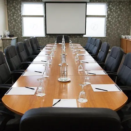 特利斯西县会议和休闲中心酒店 酒店 3*