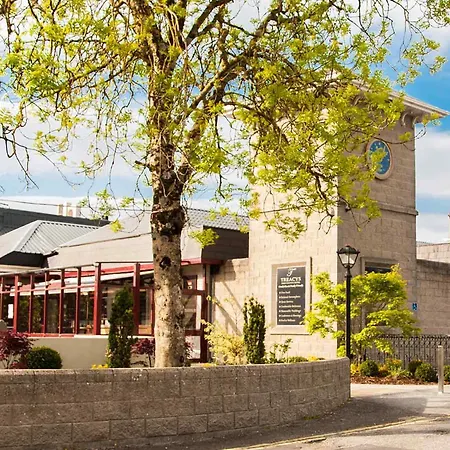 特利斯西县会议和休闲中心酒店 3* 恩尼斯