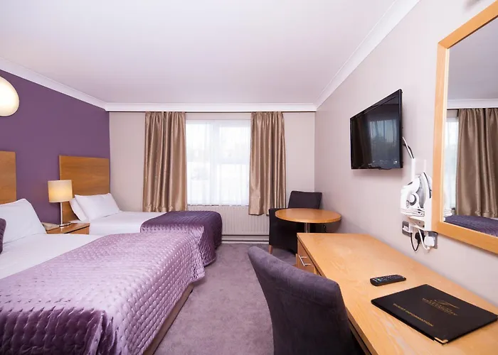 Treacys West County Conference And Leisure Centre Hotel 3*