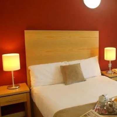 Treacys West County Conference And Leisure Centre Hotel