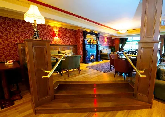 Hotel Treacys West County Conference And Leisure Centre