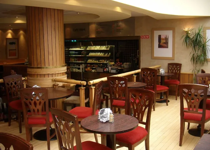 Hotel Treacys West County Conference And Leisure Centre Ennis