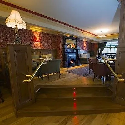 Hotel Treacys West County Conference And Leisure Centre